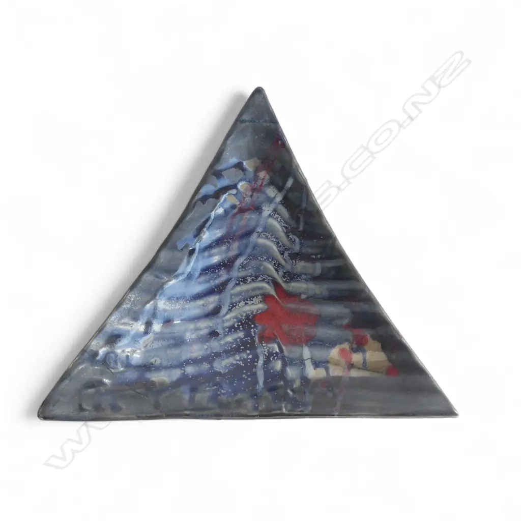SCOTTISH TRIANGULAR CERAMIC STUDIO DISH, SOME REPAIRS Image 1++