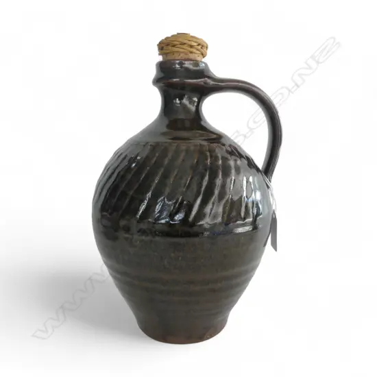 MIREK SMISEK N.Z. STUDIO POTTERY FLAGON w. CANE STOPPER H.270mm