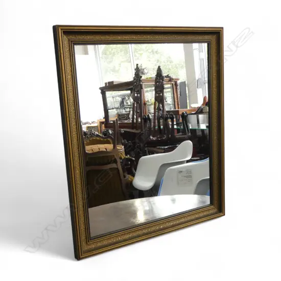 MIRROR, GOLD FRAME 690x585mm