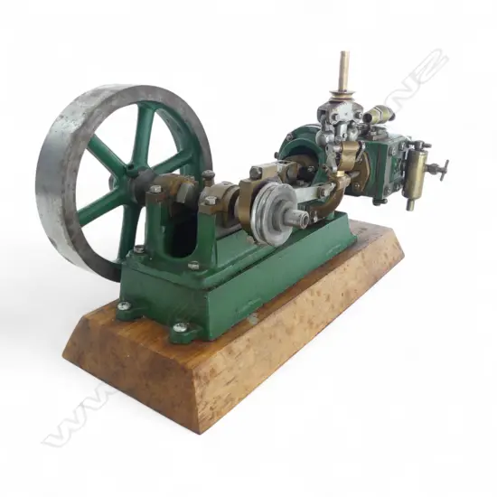 HEAVY STUART ? No.8 or 9 horizontal mill or factory STEAM ENGINE on wood stand L.295mm