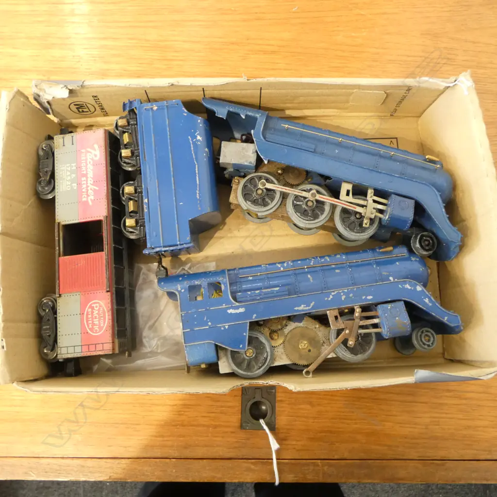 2 SAKAI O GAUGE ELECTRIC ENGINES USED CONDITION TENDER & CARRAGE Image 1++