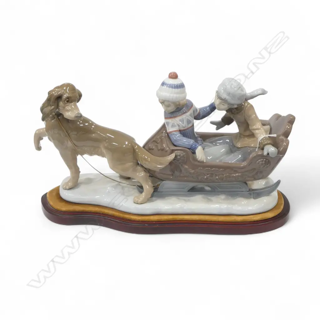 LLADRO #5037 'SLEIGH RIDE' L.470mm Image 1++