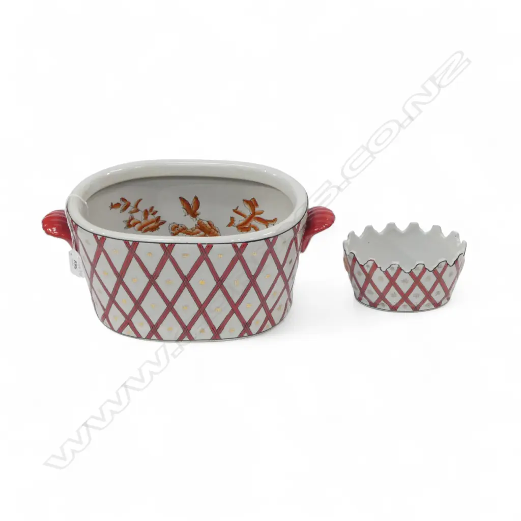 ORIENTAL PLANTER W.360mm + SMALLER DISH W.150mm Image 1++