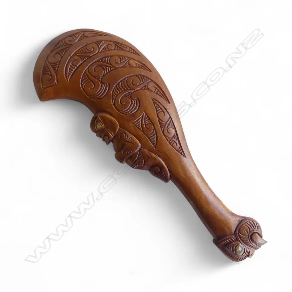 CARVED WOODEN PATU L.350mm Image 1++