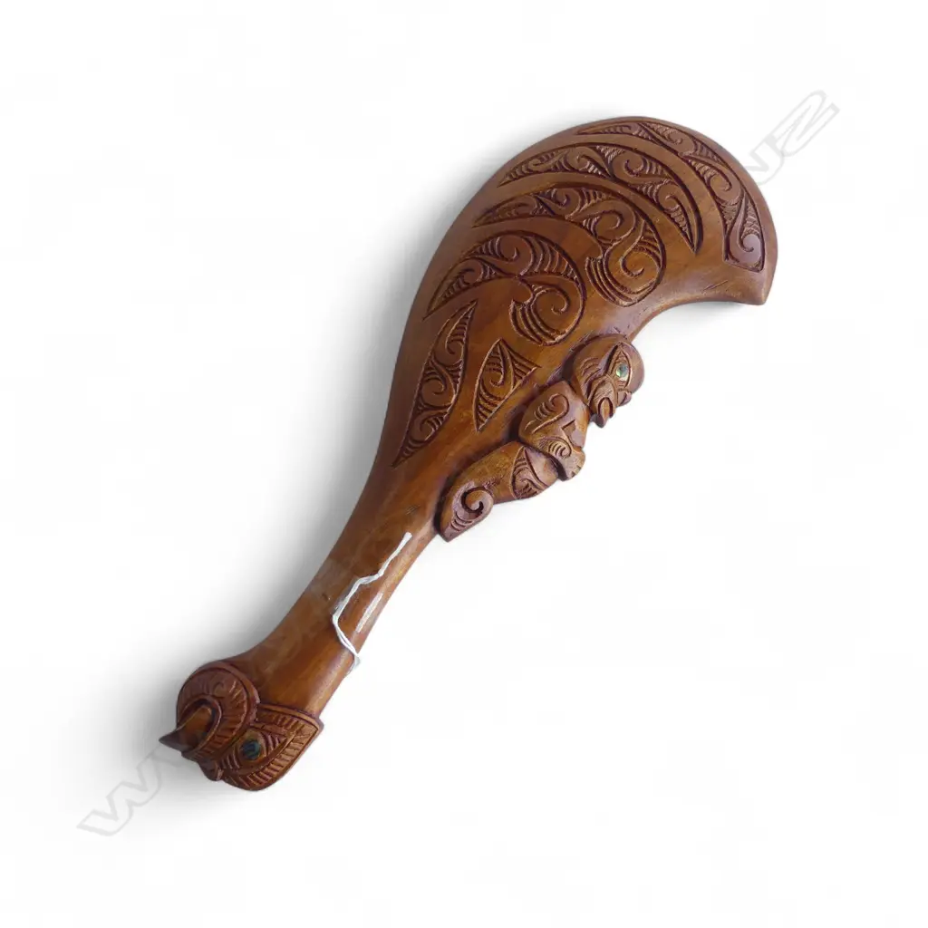 CARVED WOODEN PATU L.350mm Image 1++