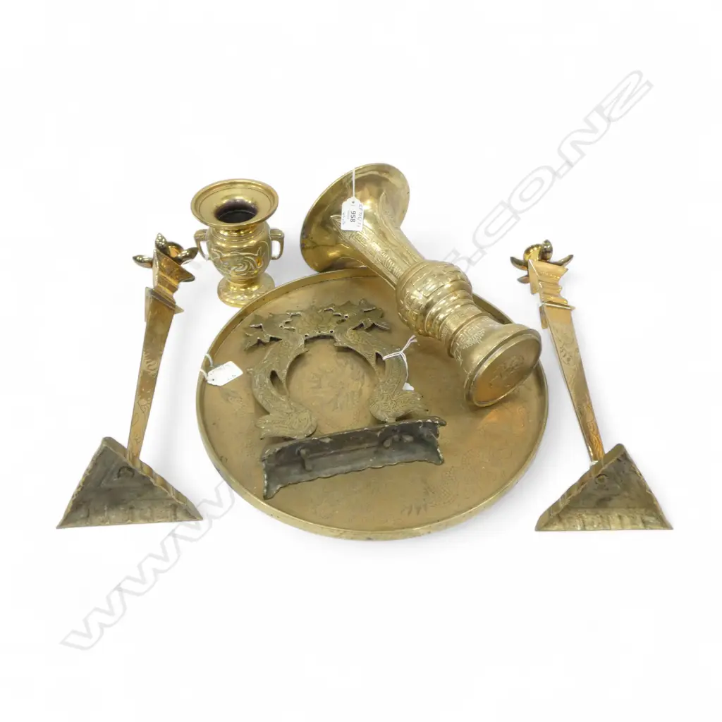 CHINESE VINTAGE BRASS TRAY DIA370MM PR BRASS CANDLESTICKS H370MM 2 VASES & STAND Image 1++