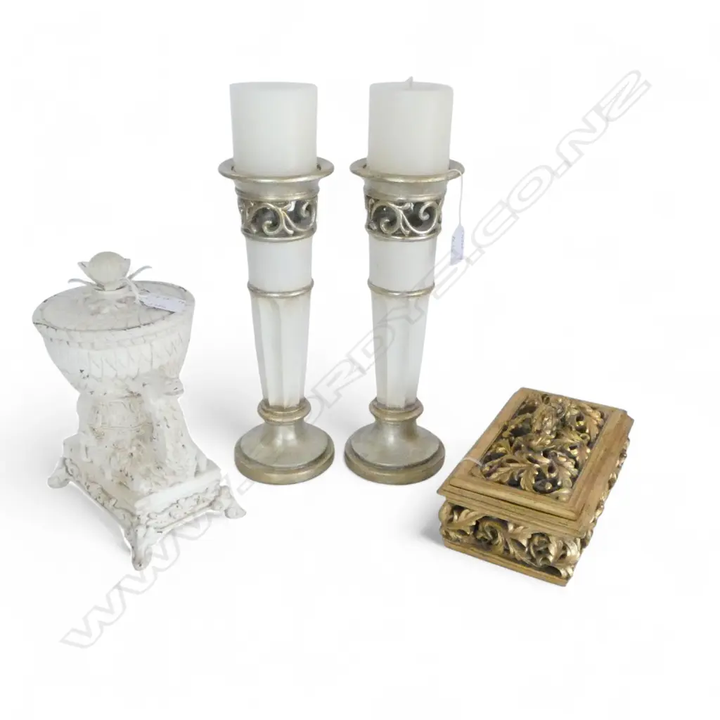 4 PCS FRENCH STYLE OBJETS D'ART, PR CANDLESTICKS, H.300mm, FRETTED BOX & CAMEL BOX Image 1++