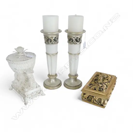 4 PCS FRENCH STYLE OBJETS D'ART, PR CANDLESTICKS, H.300mm, FRETTED BOX & CAMEL BOX
