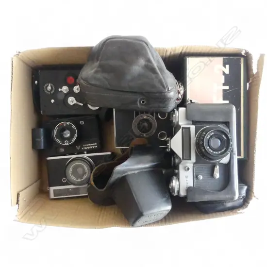 5 VINTAGE CAMERAS; FT-2, BROWNIE SIC-20, ZENIT-E, CONNON & HANIMEX, 3 CASES & 1 BOX