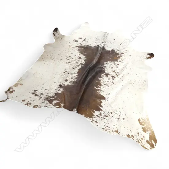 COW HIDE RUG 2000x2000mm APPROX