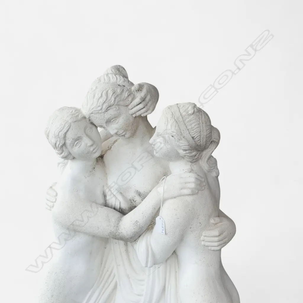 LGE CONCRETE 3 GRACES GARDEN STATUE. The 3 naked maidens in an embrace. H.1040mm. Image 1++