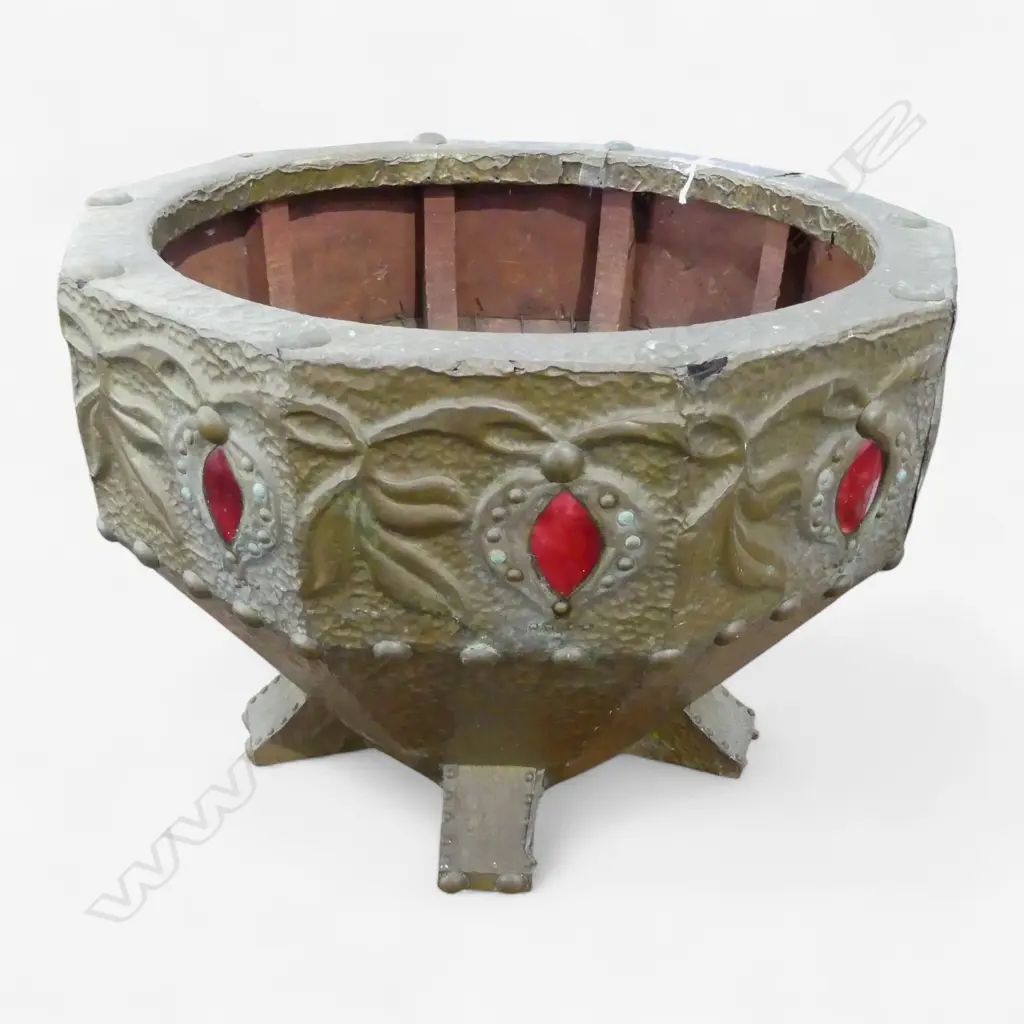 ARTS & CRAFTS BEATEN METAL PLANTER 460mm dia Image 1++