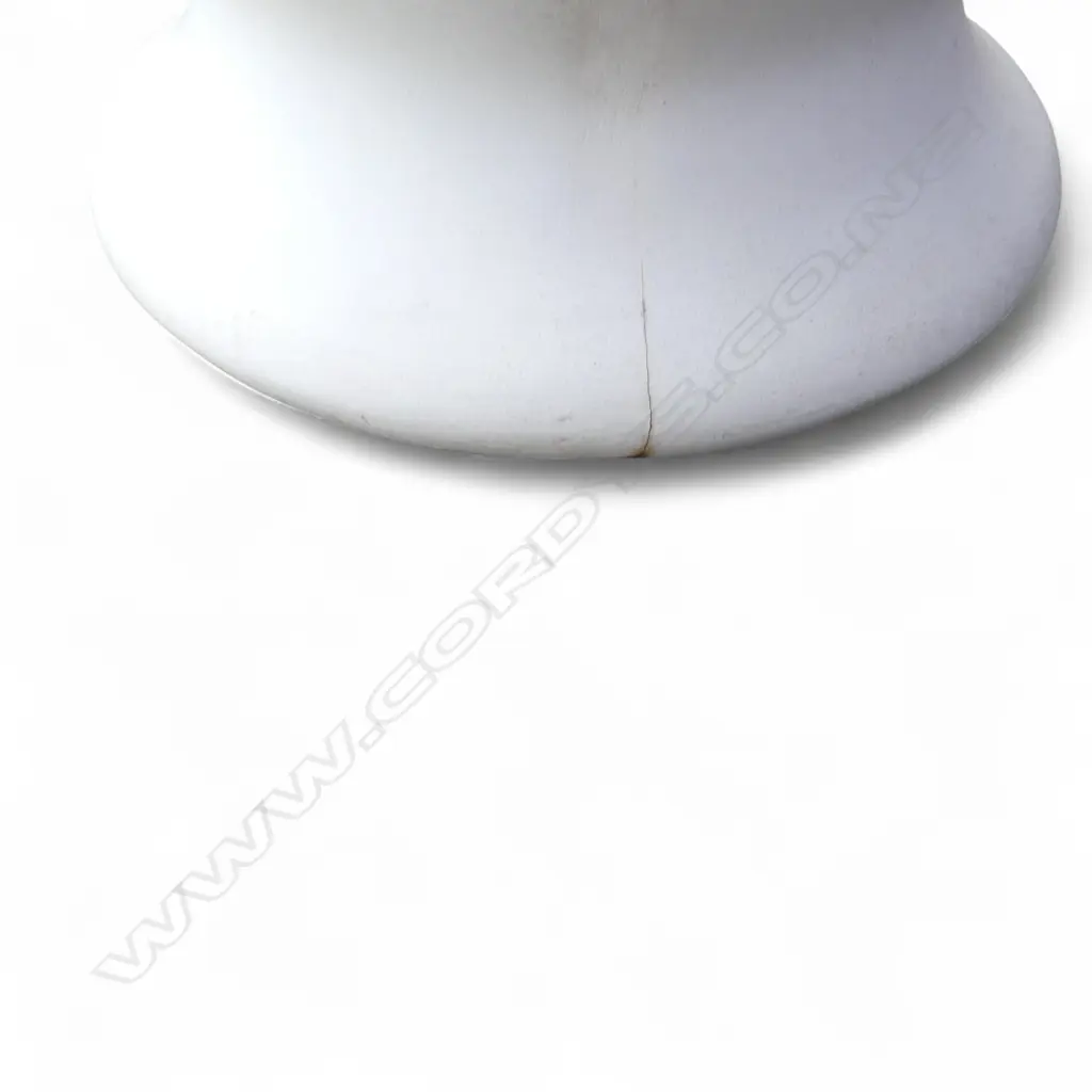 LG FIBREGLASS FLOOR VASE H.970mm Image 1++