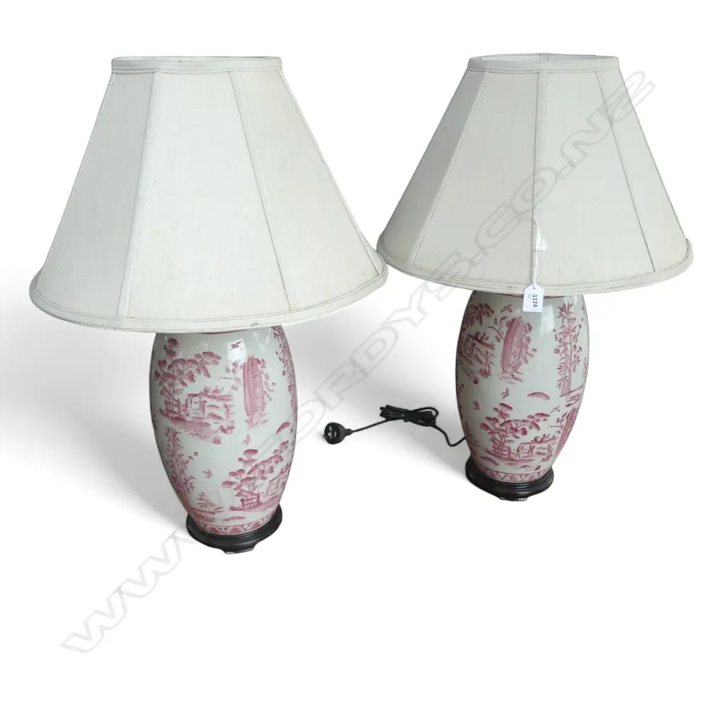 PAIR REPRODUCTION CHINESE ANTIQUE STYLE RED & WHITE LAMP BASES w shades Image 1++