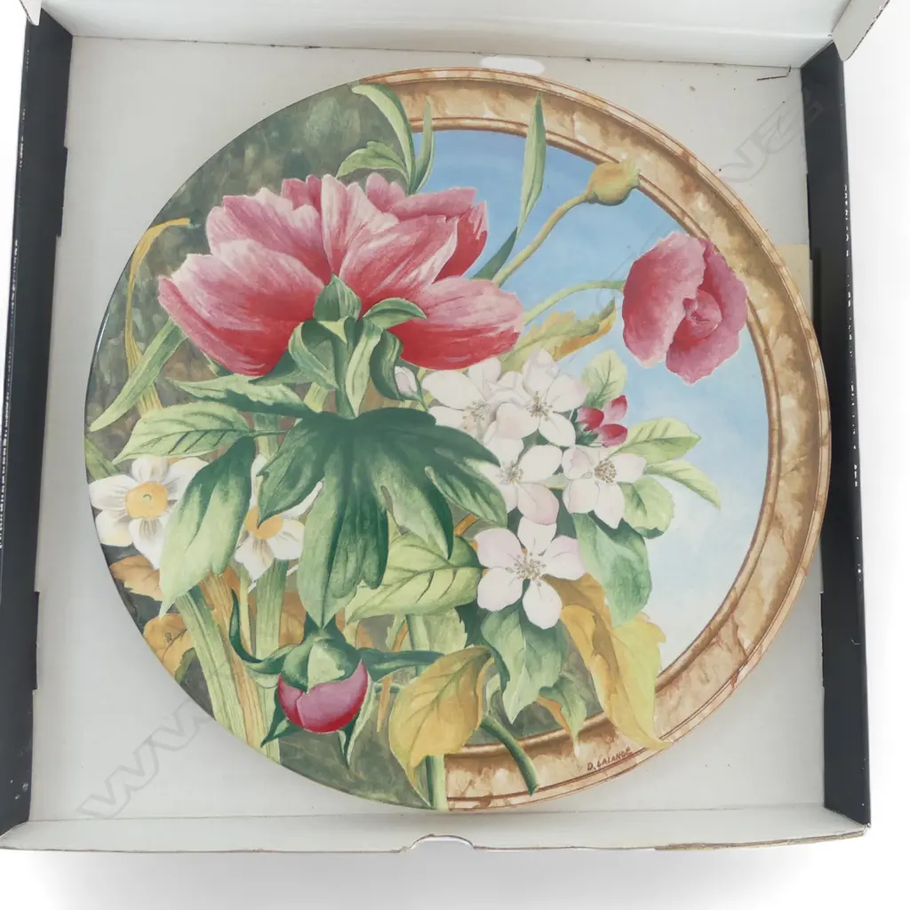 BOXED FRENCH 'GIEN' 'VOLUPTE' PLATTER. Dia.305mm Image 1++