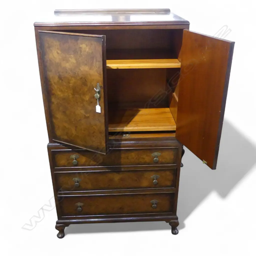 WALNUT CABINET 800x500x1370mm Image 1++