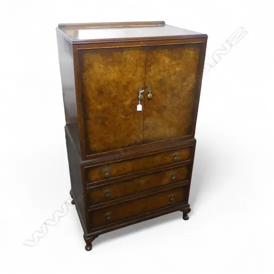 WALNUT CABINET 800x500x1370mm