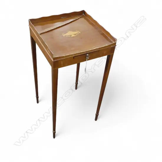 SHERATON REVIVAL SIDE TABLE AF