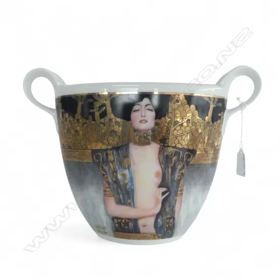 GOEBEL 'ARTIS ORBIS' MANTEL VASE after GUSTAV KLIMT 'JUDITH 1'  Ltd.Ed. No.691/1000. H.225mm