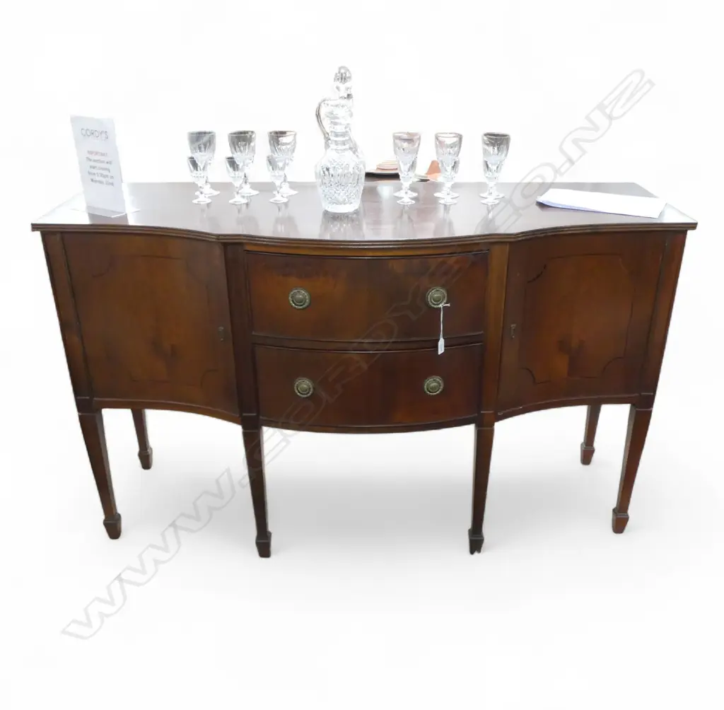 REGENCY STYLE MAHOGANY SERPENTINE FRONT SIDEBOARD 1520x590x930mm Image 1++