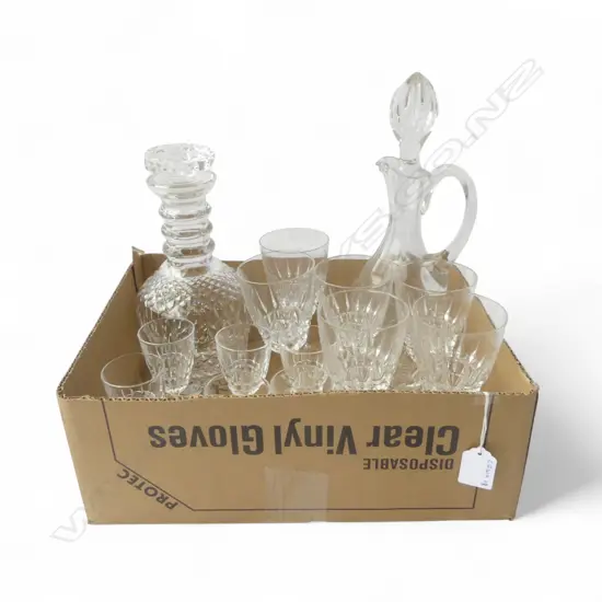 ASST. CRYSTAL INCL. WATERFORD DECANTER H.250mm