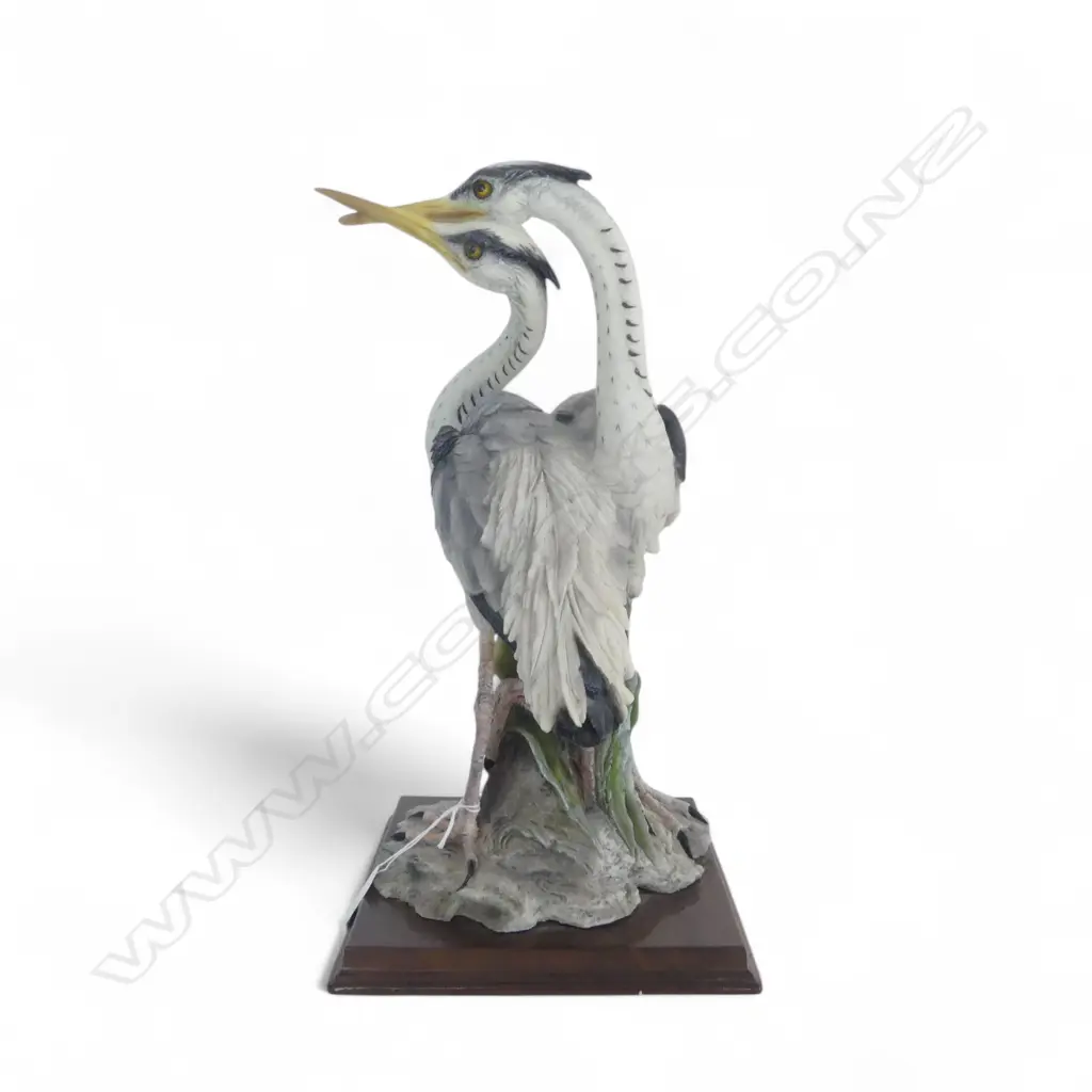 E.FARINA for CAPODIMONTE PORCELAIN SCULPTURE of LINKED HERONS, H.400mm Image 1++