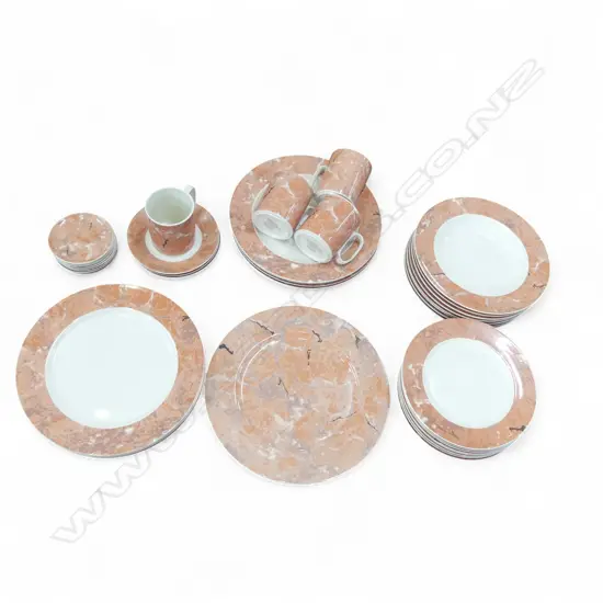 40 PCE VILLEROY & BOCH 'SIENA' PART DINNER SERVICE 5 dinner plates etc