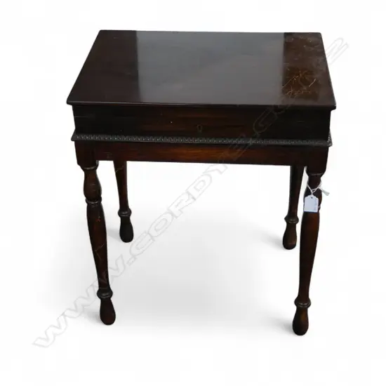 BOXED EMPIRE PRODUCTS 6 PIECE CUTLERY SET ON STAND INCL CARVING KNIFE AND FORK (MISSING ONE SERVING SPOON) I