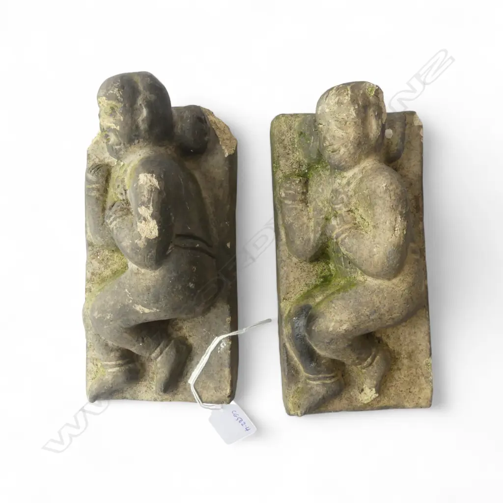 PR CEMENT RECLINING ORIENTAL FIGURES, CHIPS L.200mm Image 1++