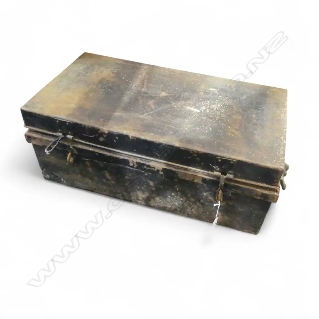 ASST. VINTAGE BOOTS & ACCESSORIES including cleat boots - from an estate attributed to Antarctic exploration Image 1++