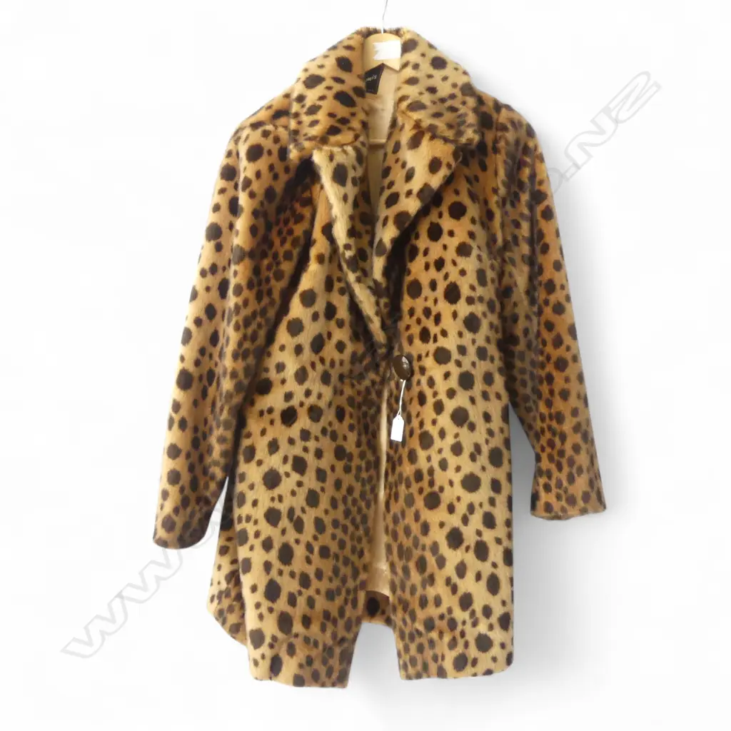 VINTAGE FAUX LEOPARD FUR COAT BY GLAMIS NZ Image 1++