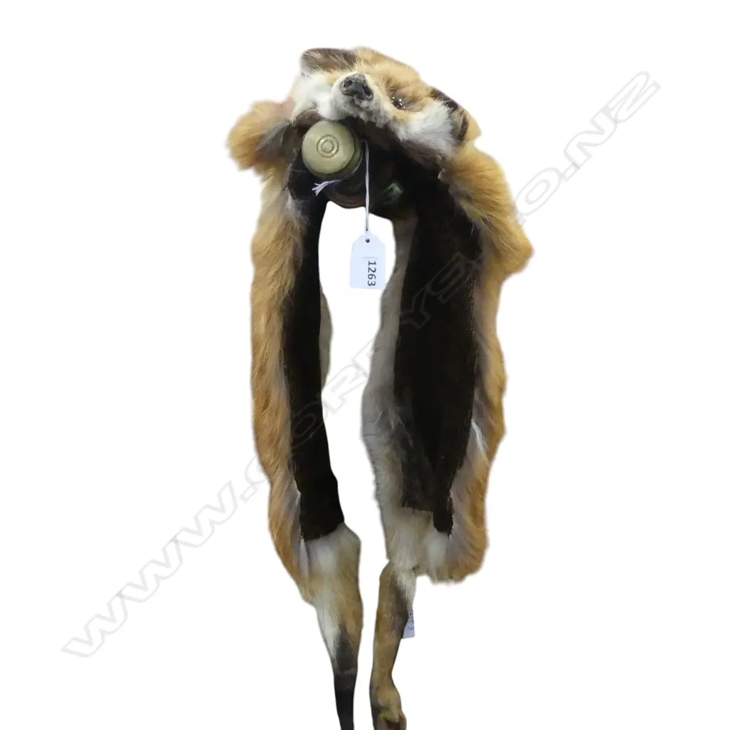 FOX FUR STOLE  Image 1++