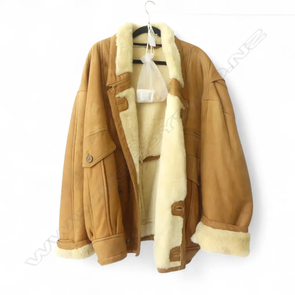 VINTAGE SHEEPSKIN JACKET Image 1++
