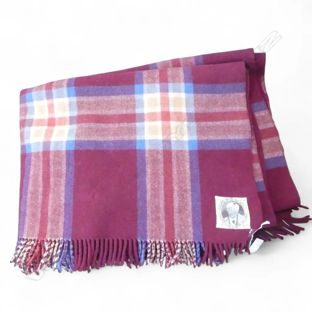 KAIAPOI WOOLLEN MFG. CO. BLANKET Image 1++