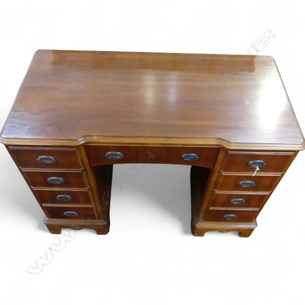 MAHOGANY DESK 1070x530x765mm Image 1++
