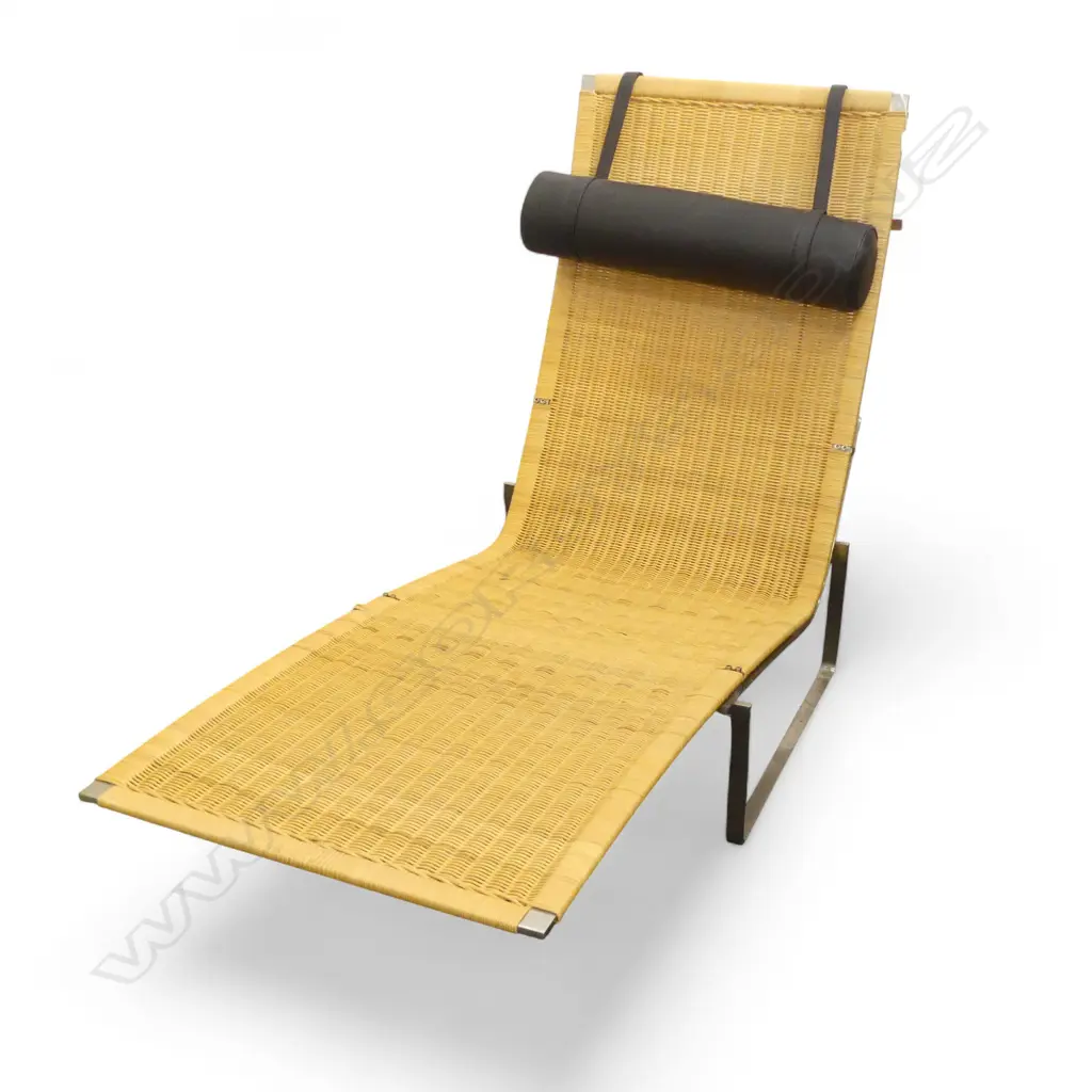 MODERN WOVEN RATTAN & STAINLESS STEEL ADJUSTABLE LOUNGER minor faults Image 1++