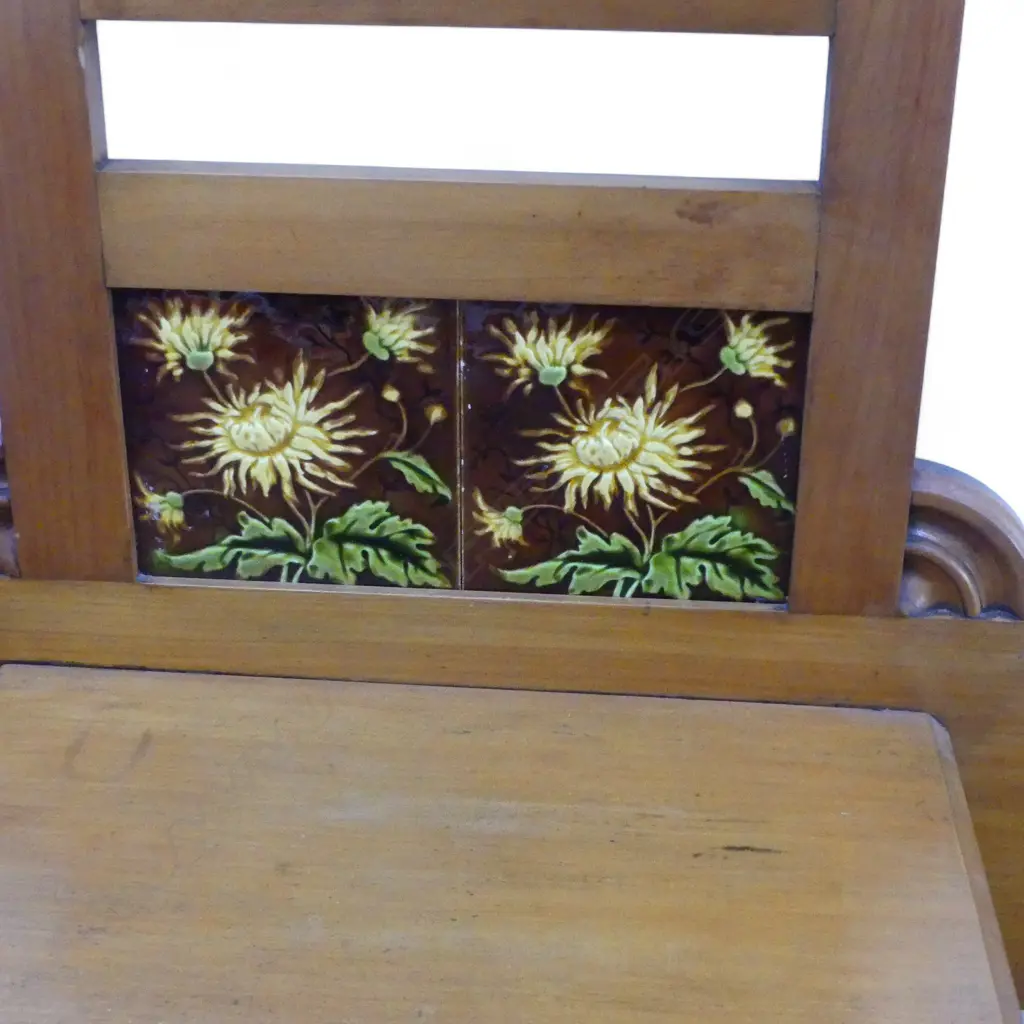 NZ COLONIAL KAURI HALL STAND 950x380x2010mm Image 1++