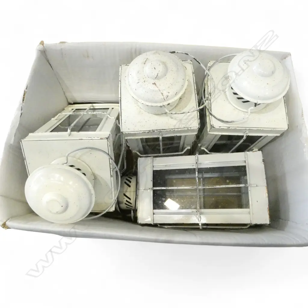 4 PAINTED METAL LANTERNS H.260mm  Image 1++