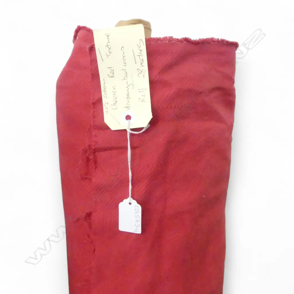 FABRIC BOLT; CHEVRON RED, 28M Image 1++