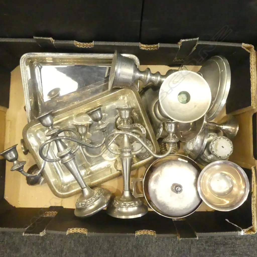 EP CANDELABRA, ENTREE DISH ETC Image 1++