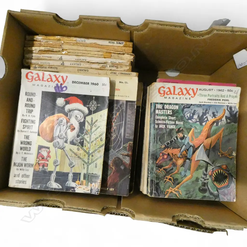 VINTAGE SCI FI MAGAZINES 34 APPROX Image 1++