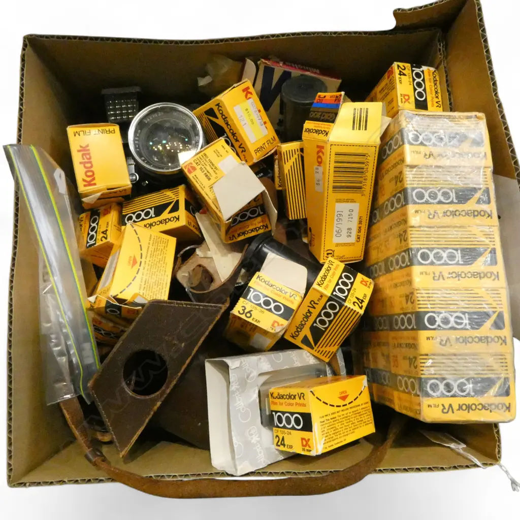 MINOLTA SR-1 CAMERA, ROLLS ETC Image 1++