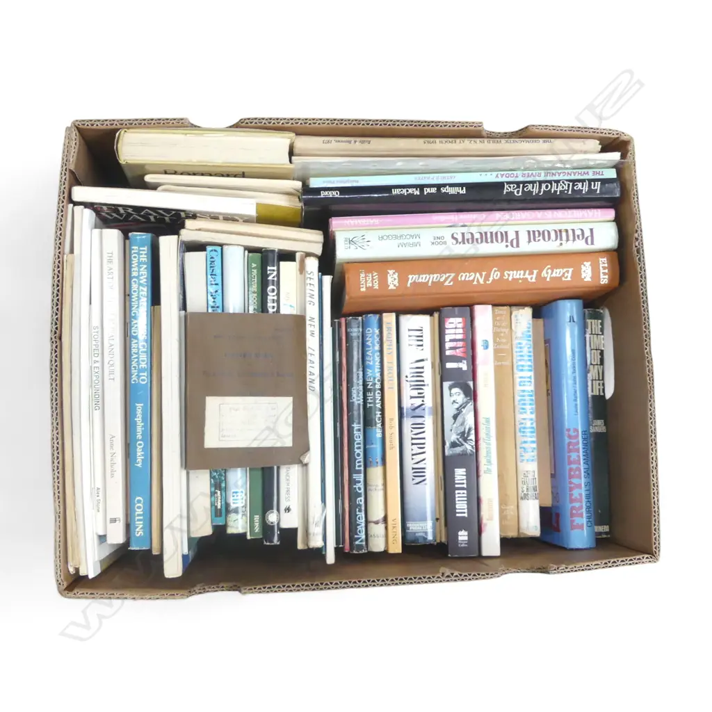 ASST. N.Z. REFERENCE BOOKS etc Image 1++