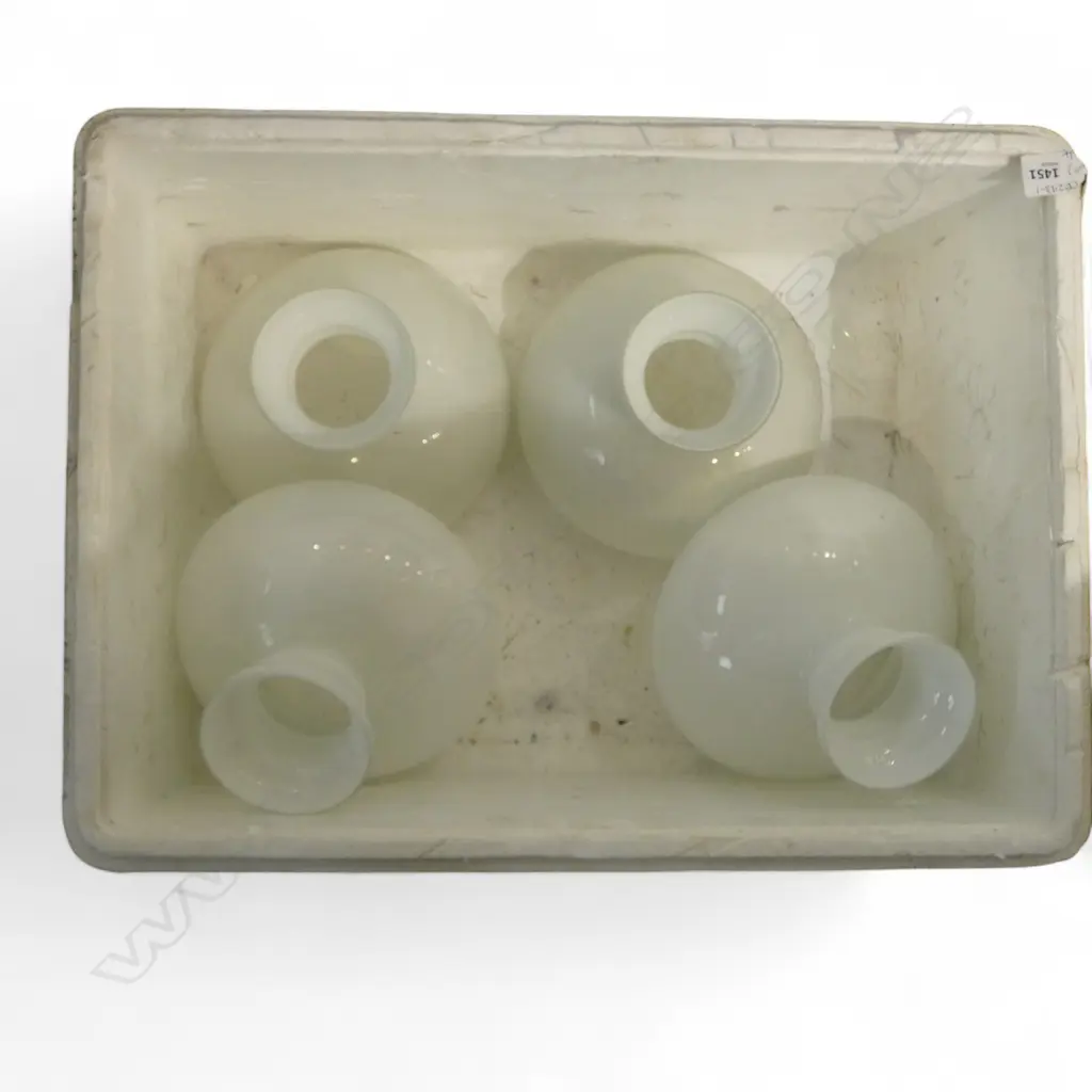 4 WHITE GLASS LIGHT SHADES chips Image 1++