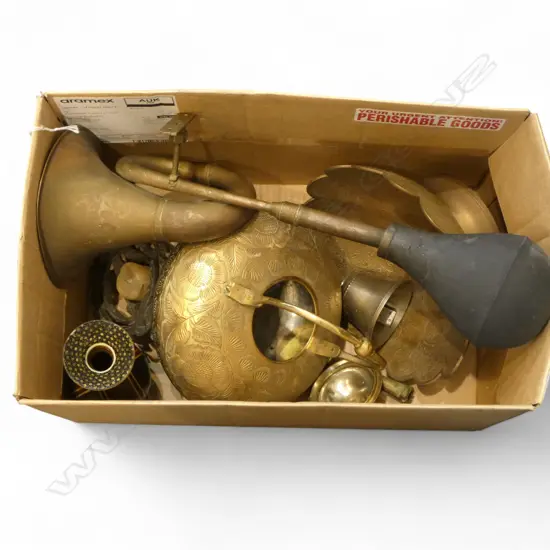 OLD BRASS CAR HORN, OTHER BRASS & VASE ETC