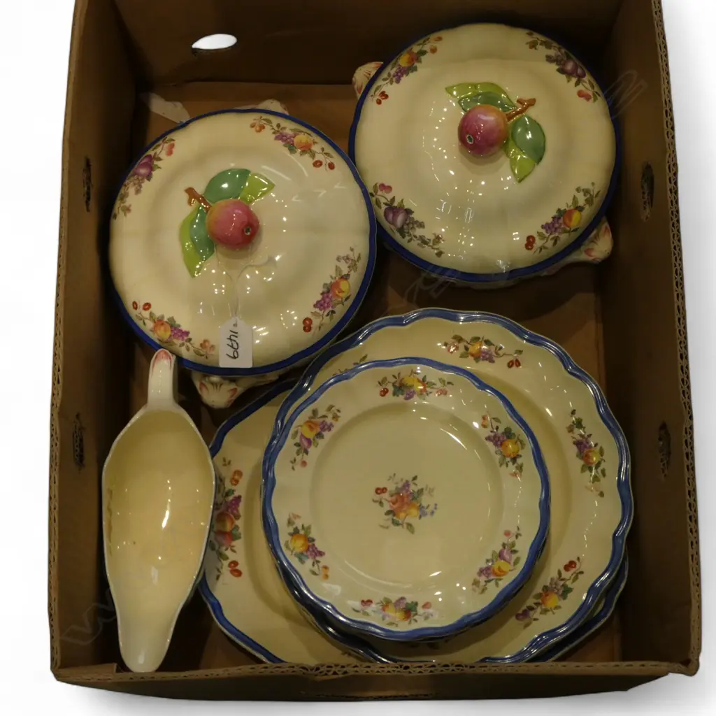 SPODE'S 'ROYAL JASMINE' PART DINNER SERVICE  Image 1++