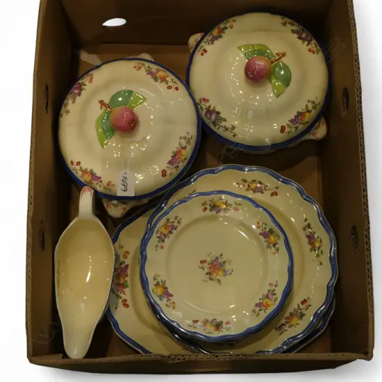 SPODE'S 'ROYAL JASMINE' PART DINNER SERVICE 