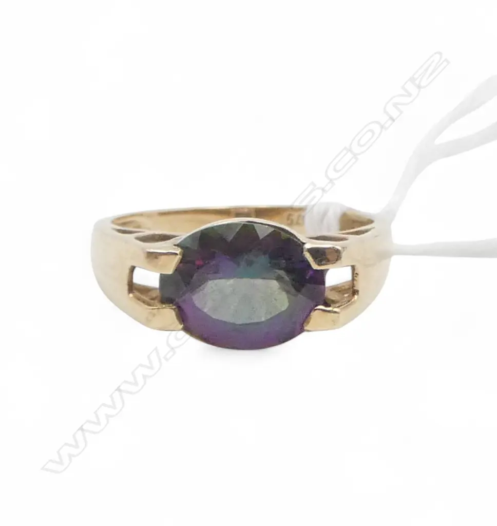 9ct GOLD RING facetted mystic topaz 3.44gms SIZE P Image 1++