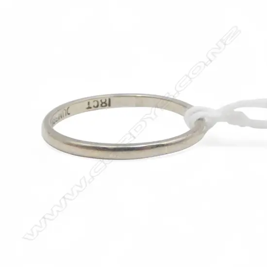 18CT WG WEDDER, 1.5gms SIZE M1/2