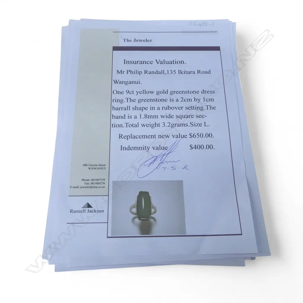 9CT GOLD AND POUNAMU RING 3.2gms (valuation) SIZE L Image 1++